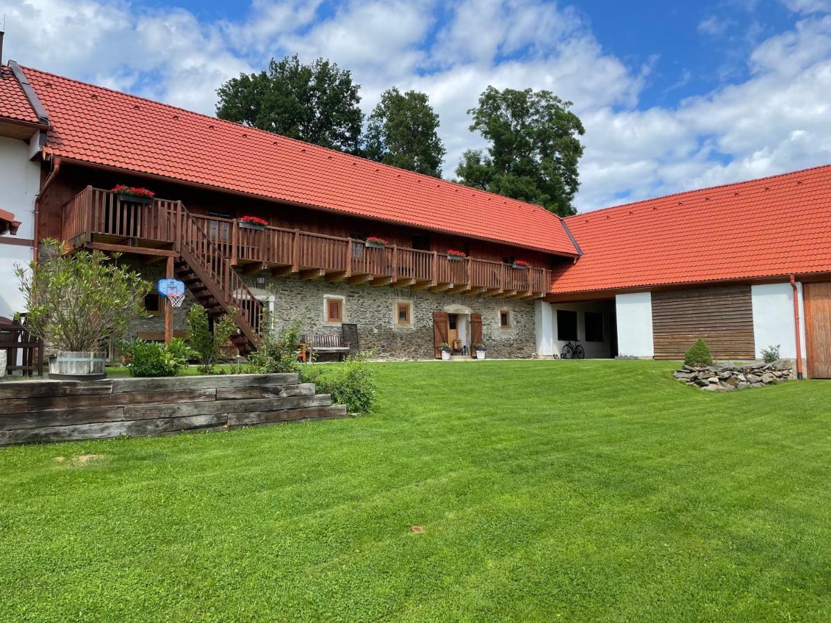 Farma Nahlov Appartement Frymburk Buitenkant foto