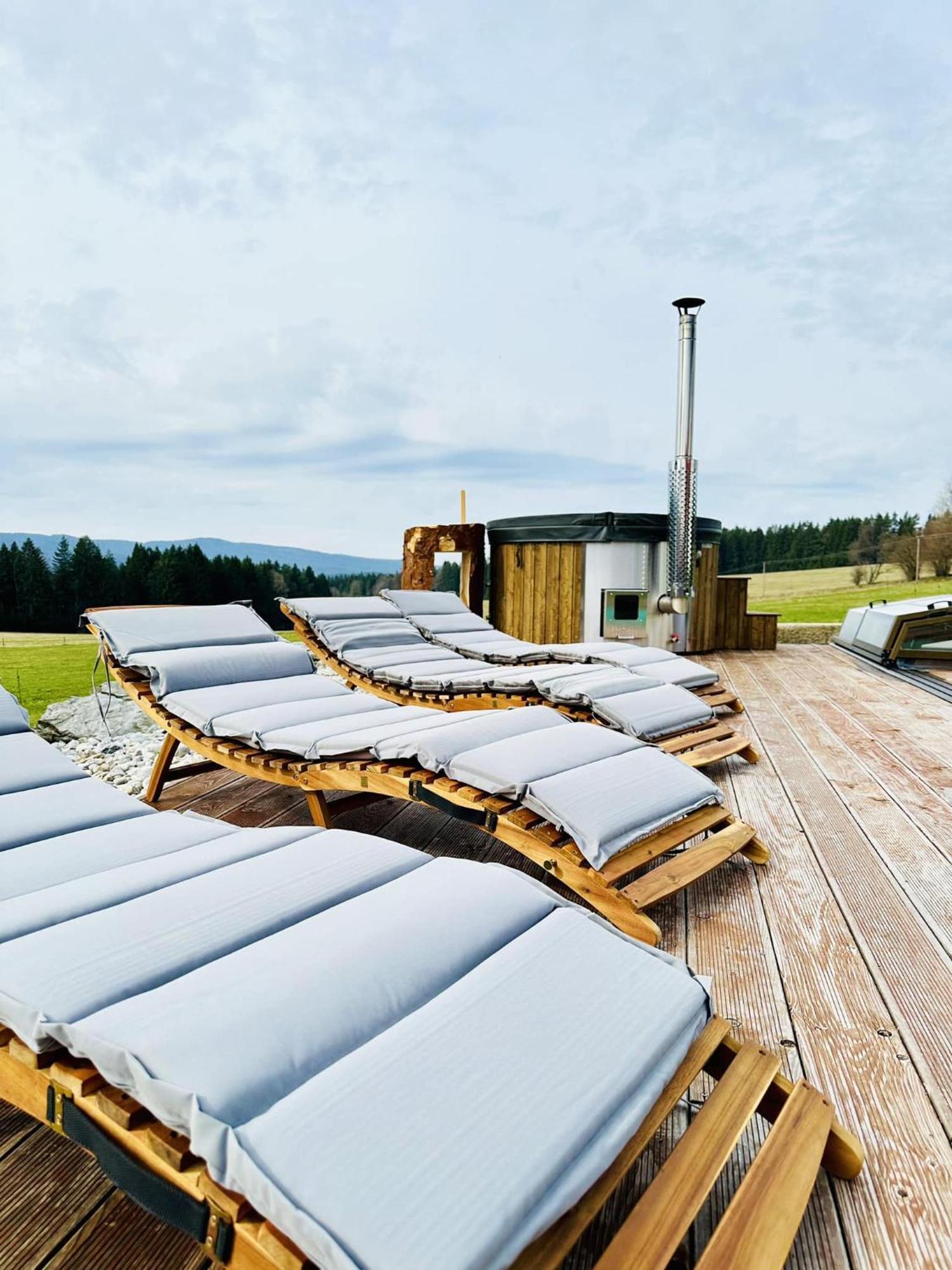 Farma Nahlov Appartement Frymburk Buitenkant foto